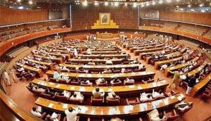 Pakistan Parliament to discuss 'recent developments' in Kashmir today