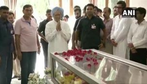 Sonia Gandhi, Manmohan Singh, top Congress leaders condole Ram Jethmalani's demise