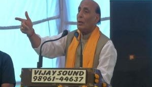 Rajnath Singh accuses Congress of internationalising Kashmir issue
