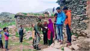 Army distributes 350 COVID kits