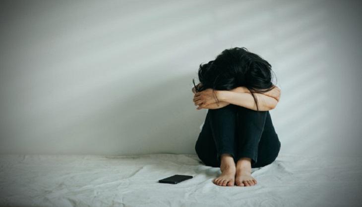 Study finds social isolation, loneliness increases heart disease risk ...
