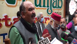 Farmers in Himachal Pradesh protest, demand MSP for apples 