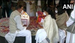 Daughters of CDS General Rawat, Madhulika Rawat pay tribute to their parents