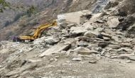 J-K: NH-44 closed for vehicular movement due to landslides