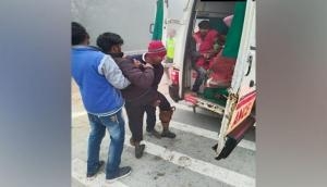 UP: 1 killed, 10 injured in road accident due to heavy fog 