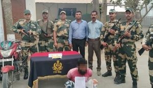 Gold worth over Rs 33.50 lakh seized at Indo-Bangladesh border