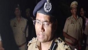 Gas cylinder on UP railway track triggers alarm; train driver applies emergency brakes, averts mishap