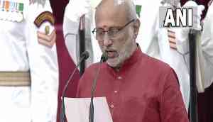 CP Radhakrishnan takes oath as 15th Vice President of India