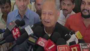 'No dispute in Mahagathbandhan, differences over 5-10 seats normal': Ashok Gehlot in Patna