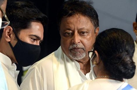 'Political circles will feel his absence': Mamata Banerjee mourns death of TMC leader Mukul Roy
