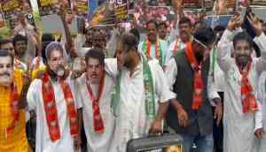 Karnataka Congress stages counter protest as BJP continues Nagendra's resignation demand